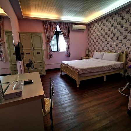 Tai Yu Ju Bao Fang B&B Луйе Екстериор снимка